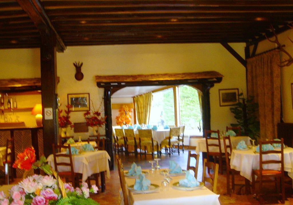 Motel Des Bruyeres Lamotte-Beuvron Exterior foto