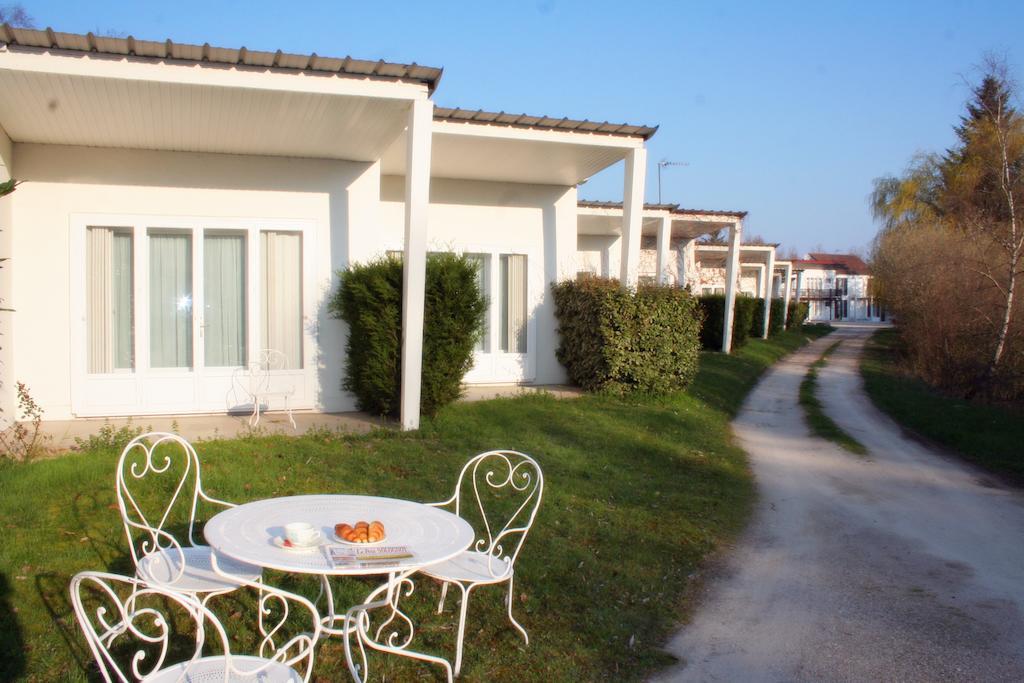 Motel Des Bruyeres Lamotte-Beuvron Zimmer foto